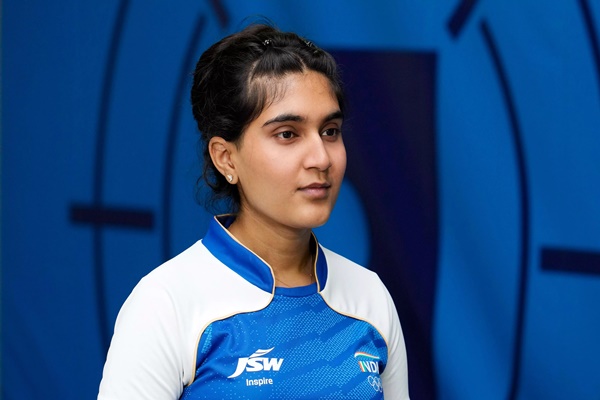 Asian Rifle and Pistol Championship: Olympian Esha Singh clinches gold in 10m pistol event