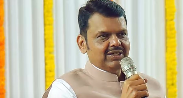 Narendra Jadhav committee presents three-language policy for schools in Maharashtra