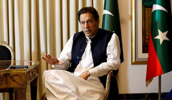 Legendary Cricketers express concern over Imran Khan’s deteriorating health