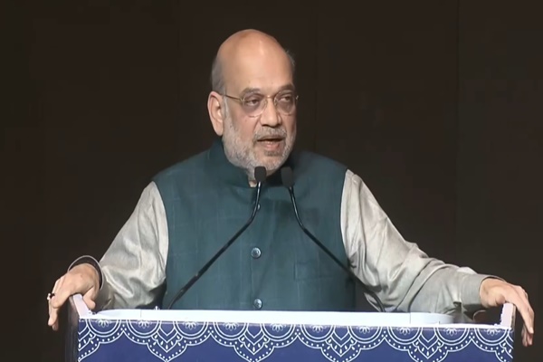 Union Home Minister Amit Shah visits international border in Kutch today