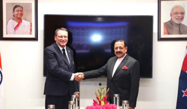 Union Minister Jitendra Singh holds bilateral talks with New Zealand’s Science Minister Shane Reti 