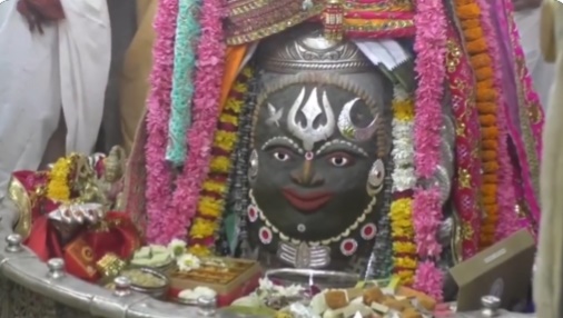 Mahashivratri being celebrated across the country with devotion & religious fervour; President, Vice Prez & PM greet the people