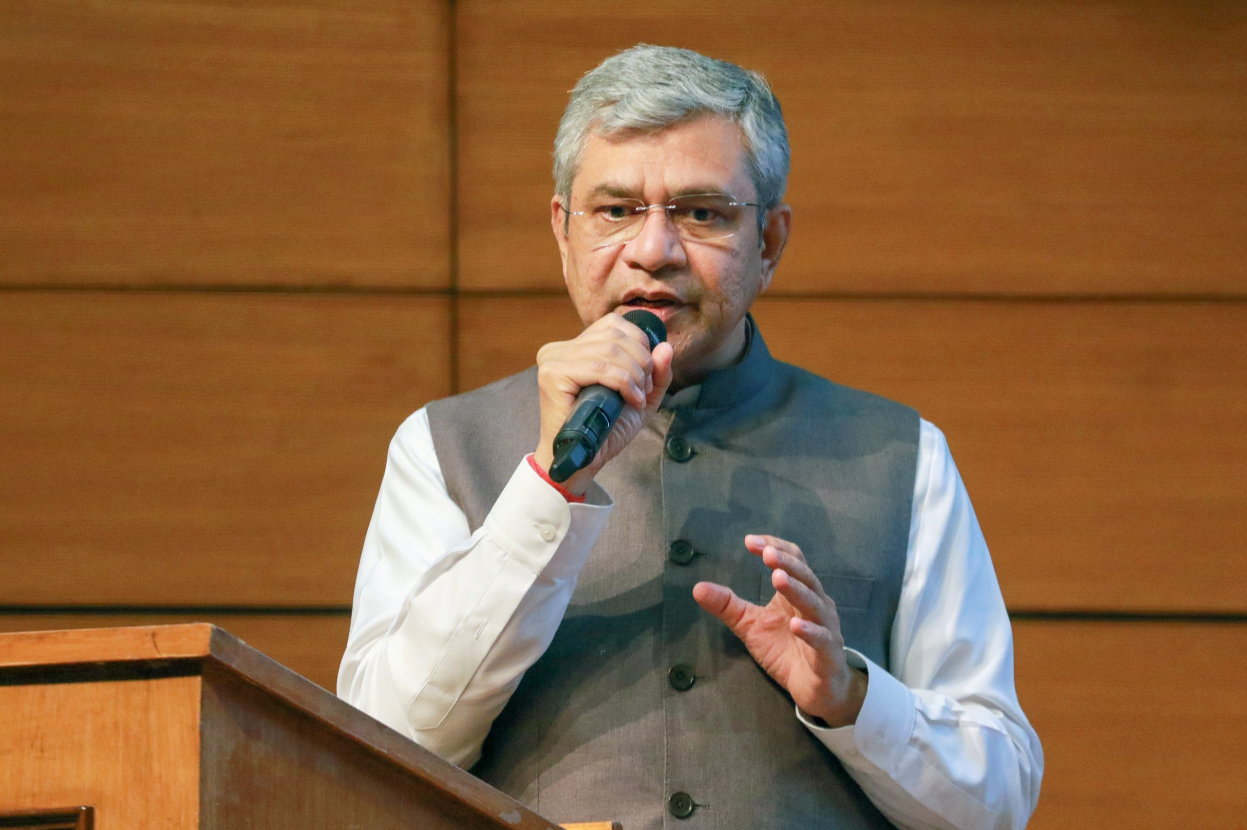 75 projects worth Rs 61,000 cr approved under ECMS programme: Ashwini Vaishnaw