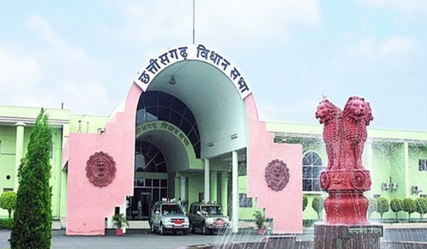 छत्‍तीसगढ़ विधानसभा ने धार्मिक स्‍वतंत्रता विधेयक को ध्‍वनि-मत से किया पारित