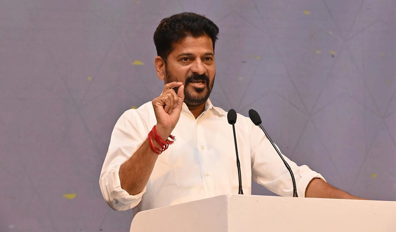 तेलंगाना के मुख्यमंत्री ए. रेवंत रेड्डी ने माओवादी नेताओं से समर्पण की अपील की