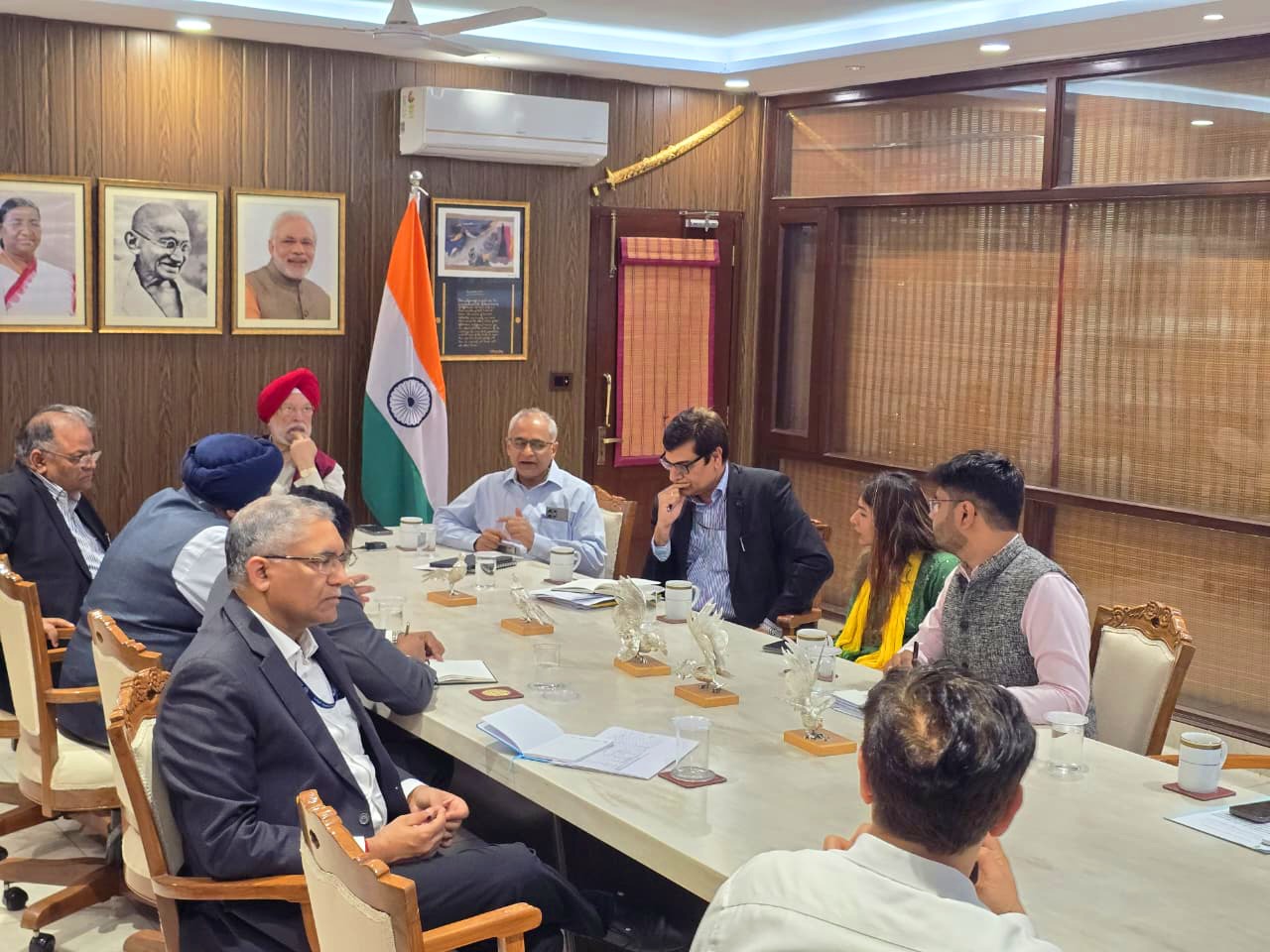 सरकार पश्चिम एशिया में बदलती स्थिति पर लगातार नजर रख रही है: केंद्रीय मंत्री हरदीप सिंह पुरी
