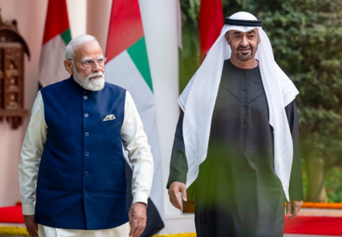 प्रधानमंत्री मोदी ने यूएई के राष्ट्रपति शेख मोहम्मद बिन जायद अल नाहयान से टेलीफोन पर बातचीत की