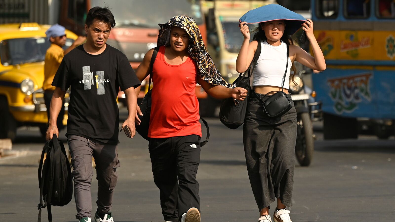 IMD Forecasts Heatwave in Himachal; Hot Weather Across Gujarat, Goa, Rajasthan