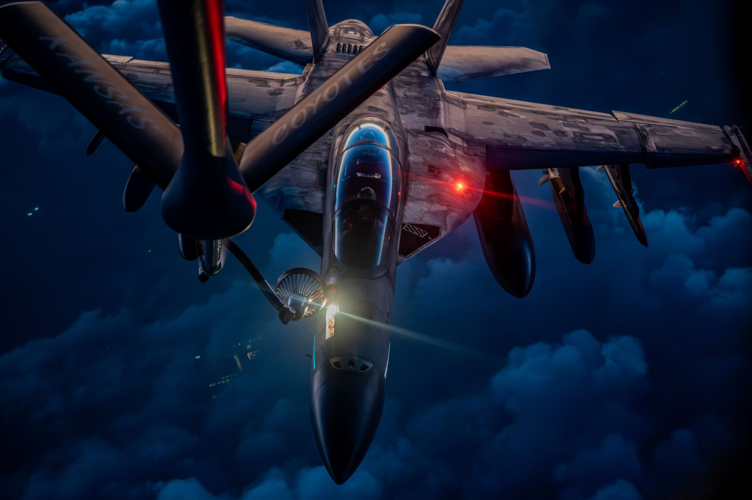 American military refuelling aircraft crashes in Iraq during Operation Epic Fury
