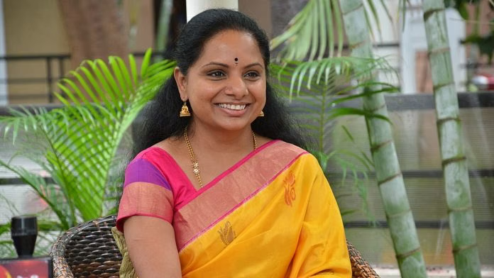 कलवाकुंतला कविता ने ‘तेलंगाना राष्ट्र सेना’  नाम से नई राजनीतिक पार्टी की शुरुआत की