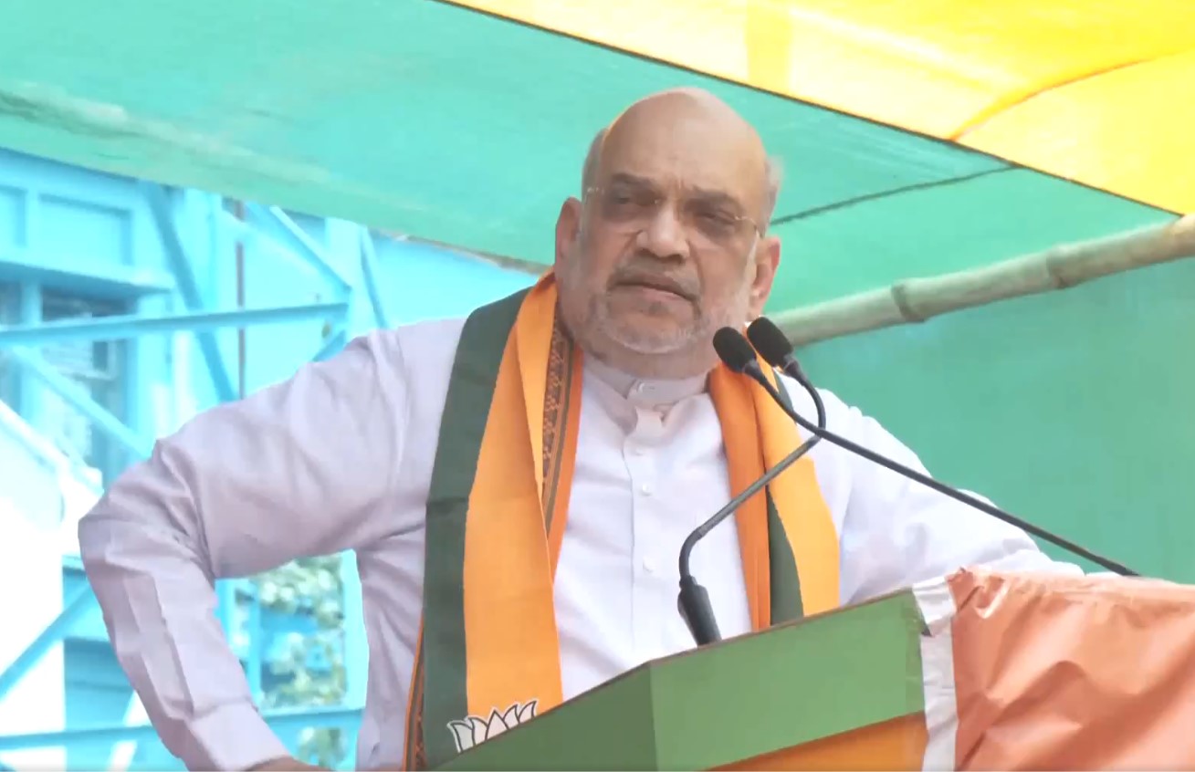 भाजपा के वरिष्ठ नेता और गृह मंत्री अमित शाह ने पश्चिम बंगाल में परिवर्तन का किया आह्वान