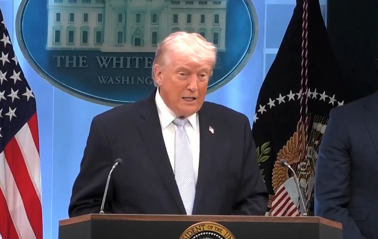 Tensions escalate in West Asia as Trump threatens to destroy all power plants & bridges in Iran if Strait of Hormuz not opened
