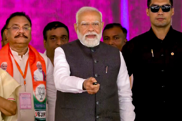 पीएम मोदी ने मेरठ को प्रयागराज से जोड़ने वाले गंगा एक्सप्रेसवे का उद्घाटन किया