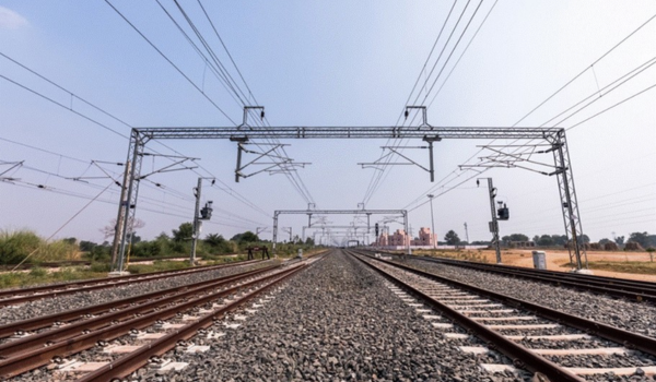 Indian Railways approves 100 expansion projects with investment of Rs 1.53 lakh crore in 2025-26 