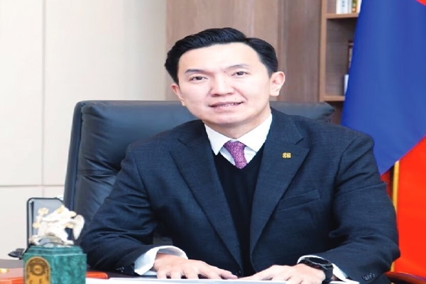 Mongolia’s New Coalition Government Sworn In Under PM Nyam-Osor Uchral