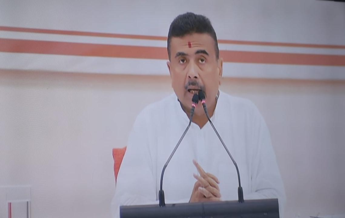 রাজ্যে জনগণনা শুরুর আগে সীমান্তবর্তী এলাকাগুলিতে জনবিন্যাসের পরিবর্তন নিয়ে মুখ্যমন্ত্রী শুভেন্দু অধিকারী উদ্বেগ প্রকাশ করেছেন।