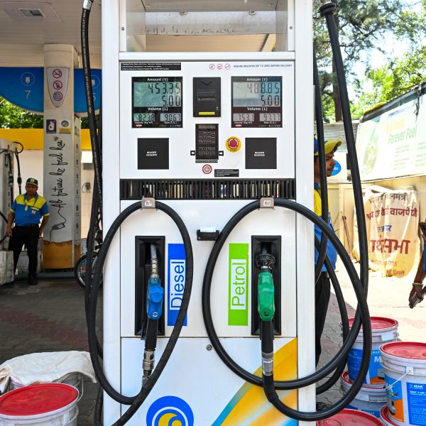 Centre to withdraw temporary restrictions on sale and distribution of Petrol and Diesel from 1st of July