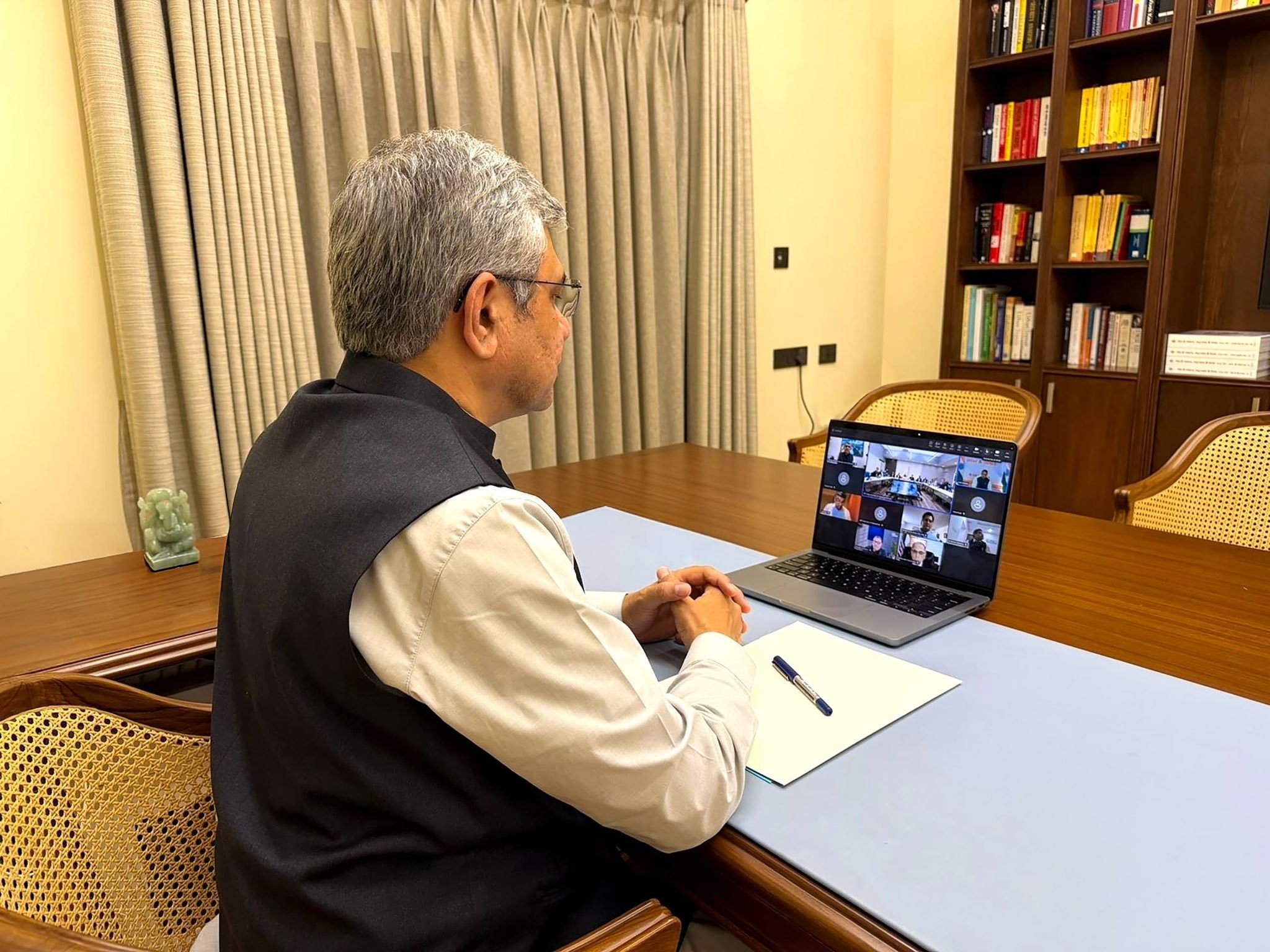 भारत में सबस्ट्रेट निर्माण प्रौद्योगिकी के लिए समझौता ज्ञापन पर हस्ताक्षर हुए