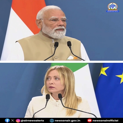 প্রধানমন্ত্রী নরেন্দ্র মোদী আজ ইতালির প্রধানমন্ত্রী জর্জিয়া মেলোনির সঙ্গে বাণিজ্য-বিনিয়োগ, প্রযুক্তি, প্রতিরক্ষা, পরিবেশবান্ধব জ্বালানি সহ একাধিক বিষয় নিয়ে মতবিনিময় করেন