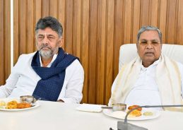 Karnataka CM Siddaramaiah holds breakfast meeting with Cabinet colleagues amid resignation speculation