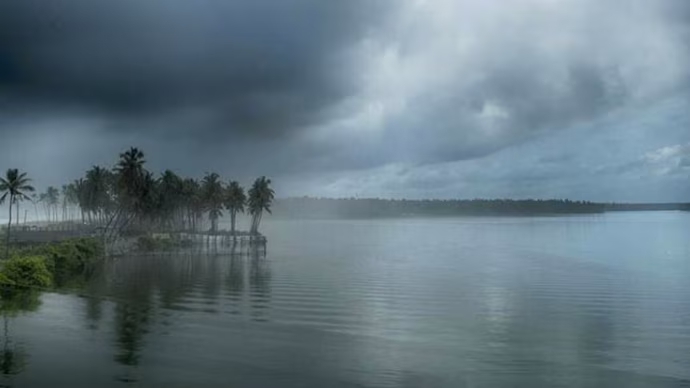 Keralam to receive monsoon early 