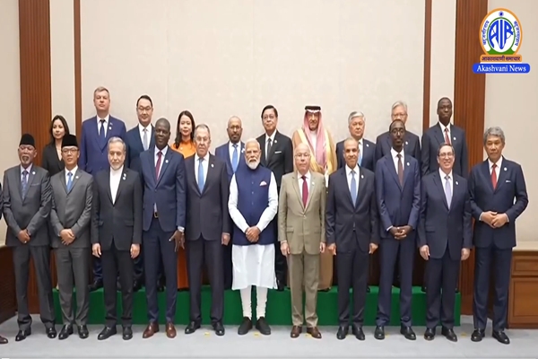 पीएम मोदी ने दिल्ली में ब्रिक्स विदेश मंत्रियों की बैठक में भाग ले रहे विदेश मंत्रियों से मुलाकात की