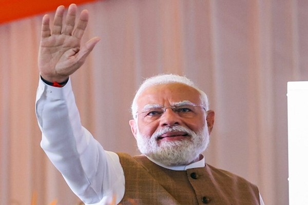 प्रधानमंत्री नरेन्‍द्र मोदी पांच देशों की यात्रा के अंतिम चरण में कल इटली की यात्रा पर रोम पहुंचेंगे