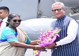 President Murmu arrives in Sikkim  to honour State Police