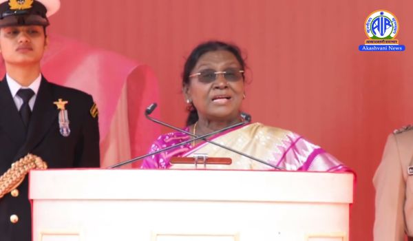 President Droupadi Murmu confers President’s Police Colour on Sikkim Police in Gangtok