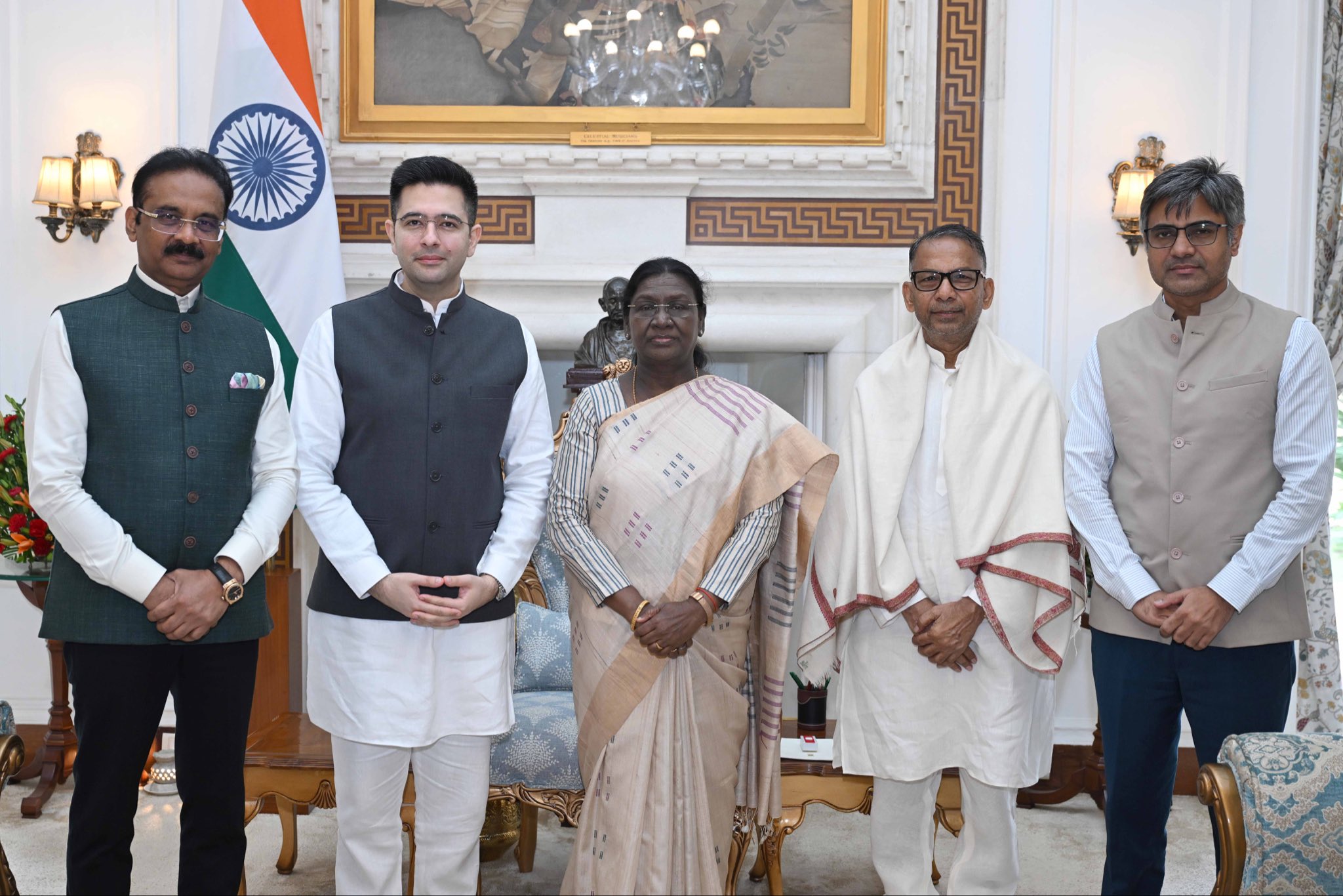 BJP MPs meet President Droupadi Murmu at Rashtrapati Bhavan 