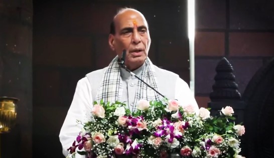 रक्षा मंत्री राजनाथ सिंह ने तोप के गोले बनाने वाले संयंत्र का किया उद्घाटन, कहा रक्षा क्षेत्र में आत्मनिर्भर बन रहा देश