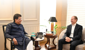 वाणिज्य मंत्री पीयूष गोयल ने की बोइंग कंपनी के शीर्षाधिकारी जेफ शॉकी से मुलाकात