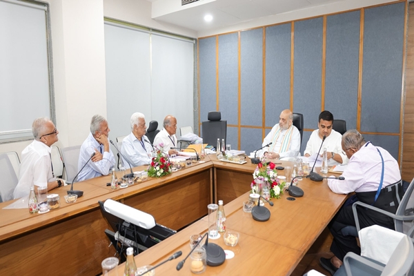 HM Amit Shah reviews development works in Gujarat, directs time-bound completion