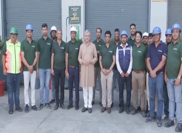 Union Minister Ashwini Vaishnaw visits LOHUM in Greater Noida, highlights advances in critical minerals production