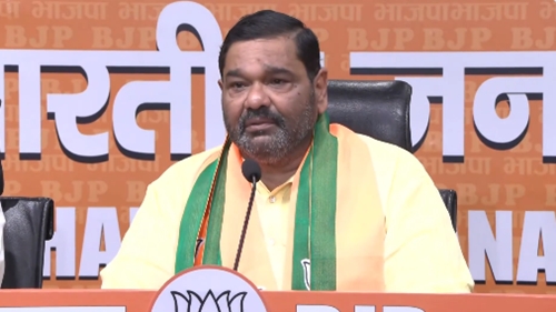 Former BJD Rajya Sabha MP Debashish Samantaray joins BJP