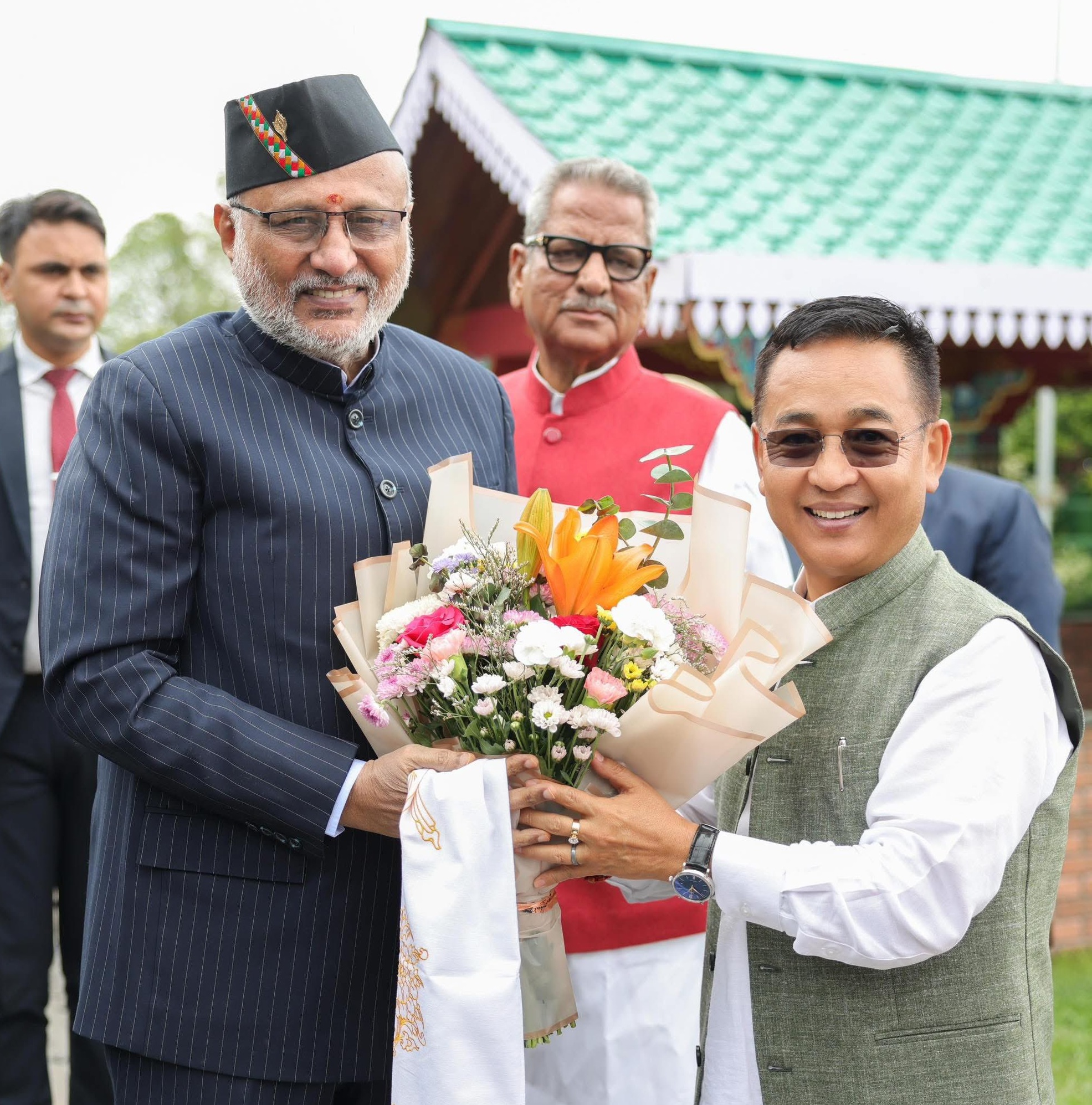 उपराष्ट्रपति सी पी राधाकृष्णन सिक्किम स्थापना दिवस समारोह में शामिल होने गंगटोक पहुंचे