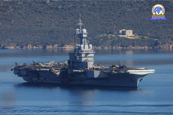 France moves its carrier strike group to Red Sea as part of potential mission to secure Strait of Hormuz