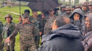 Over 300 tourists stranded in Gulmarg Gondola in J&K rescued after technical snag halted its operations