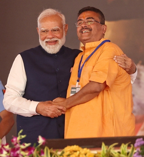 PM Narendra Modi congratulates Suvendu Adhikari on taking oath as CM of West Bengal