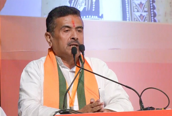 পশ্চিমবঙ্গ সরকার,  অন্নপূর্ণা ভাণ্ডার, সরকারী বাসে মহিলাদের বিনামুল্যে যাতায়াতের সুবিধা, রাজ্য সরকারি কর্মীদের সপ্তম বেতন কমিশন সহ একগুচ্ছ সিদ্ধান্ত নিয়েছে। 