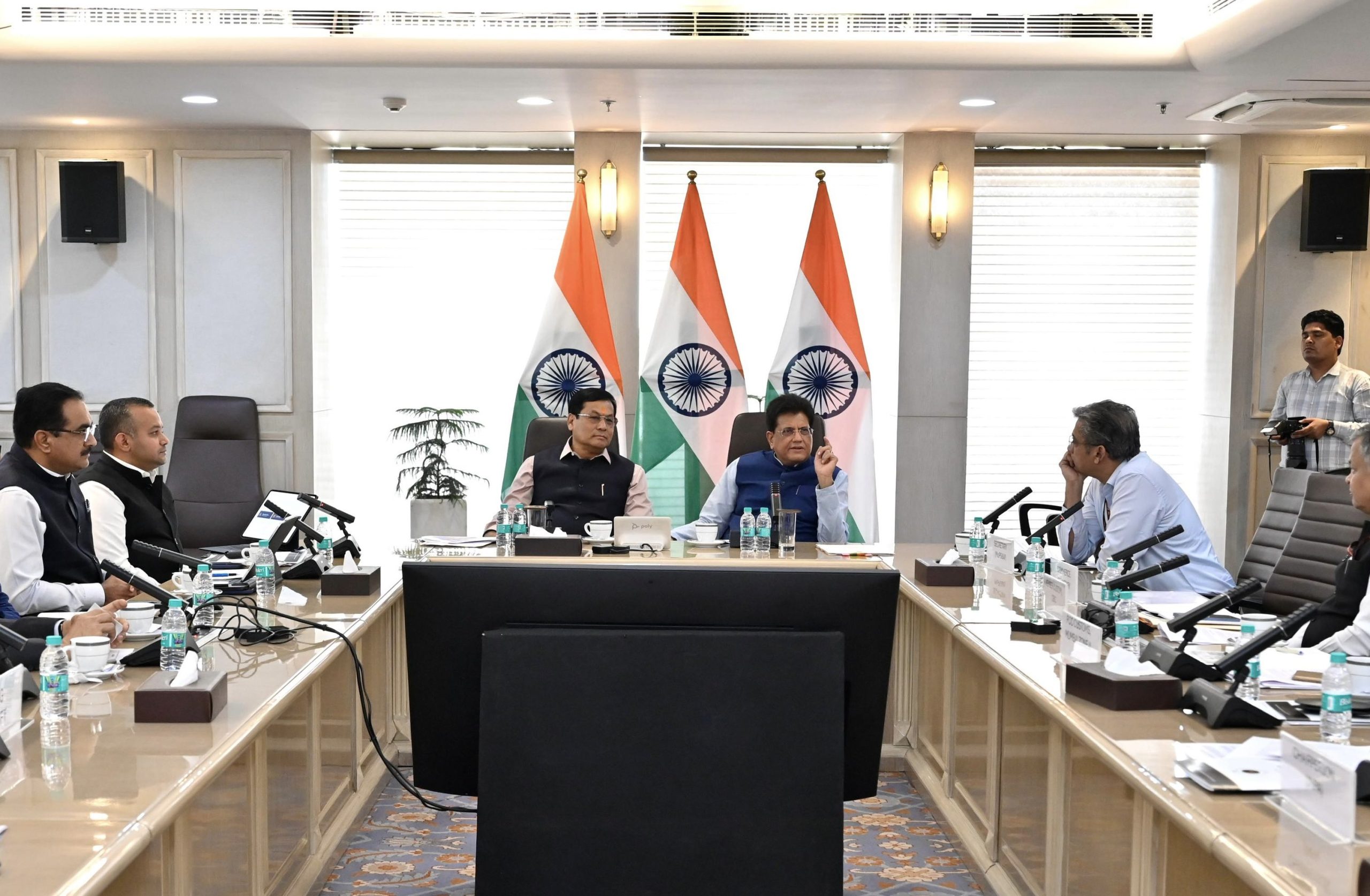 Union Minister Piyush Goyal co-chairs meeting with Minister of Ports Sarbananda Sonowal to engage exporters and importers