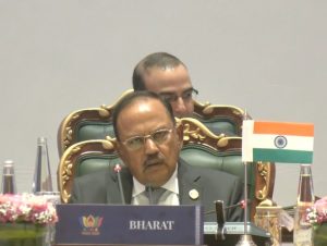 ভাৰতে আমেৰিকা যুক্তৰাষ্ট্ৰ আৰু ইৰানৰ মাজত হোৱা বুজাবুজিৰ চুক্তিত আদৰণি জনাইছে