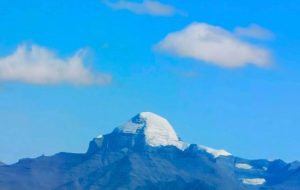 MEA asks Indian Citizens not to undertake Kailash Manasarovar Yatra without all required travel documents