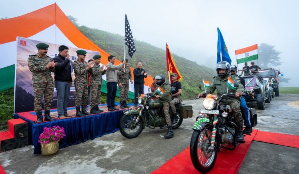 Arunachal Pradesh Chief Minister flags off Operation Arunoday in Tawang