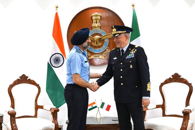 Indian and Italian Air Force chiefs hold high-level talks in New Delhi
