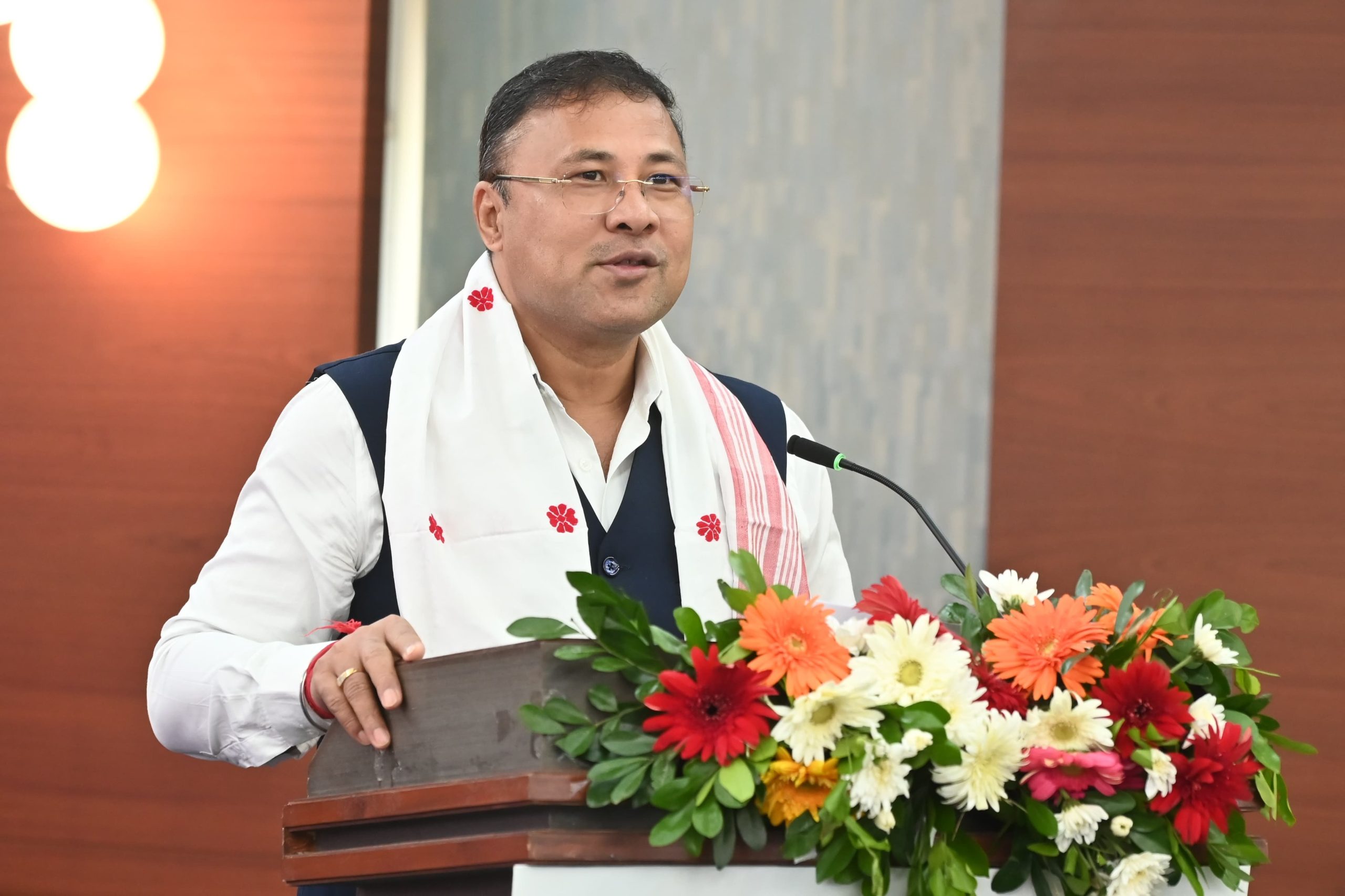 প্ৰতিৰক্ষা সামগ্রী উৎপাদনৰ ক্ষেত্ৰত অসমৰ অপাৰ সম্ভাৱনীয়তা আছে : মন্ত্রী বিমল বৰা