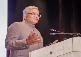 CEC Gyanesh Kumar discusses communication strategies with media officers