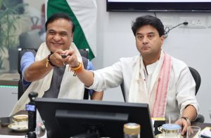 असम के मूगा रेशम के वैश्विक विस्तार के लिए ‘मिशन स्नेहजोरी’ का शुभारंभ हुआ