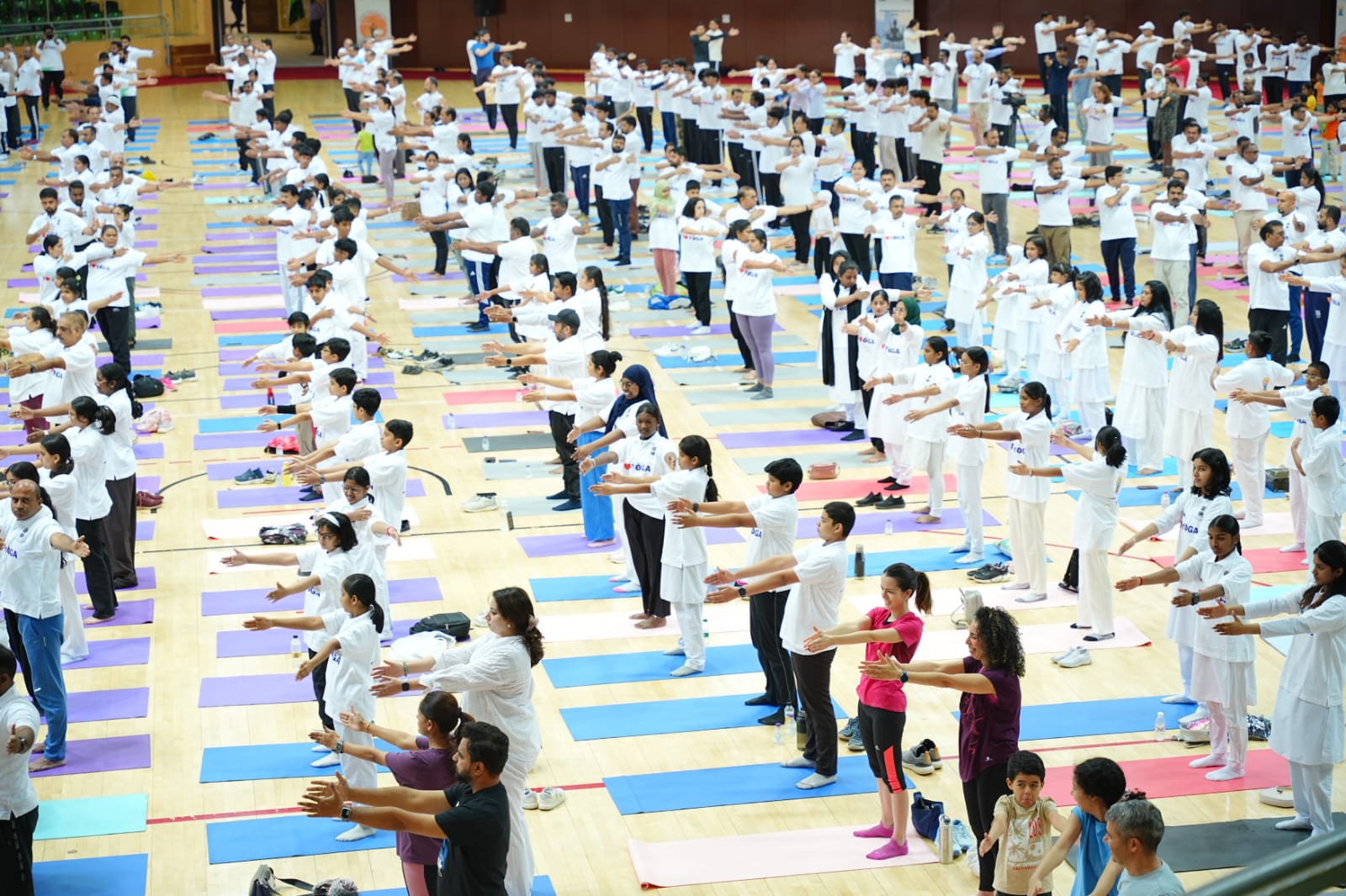 अंतरराष्ट्रीय योग दिवस पर रियाद में 500 से अधिक लोगों ने किया योगाभ्यास