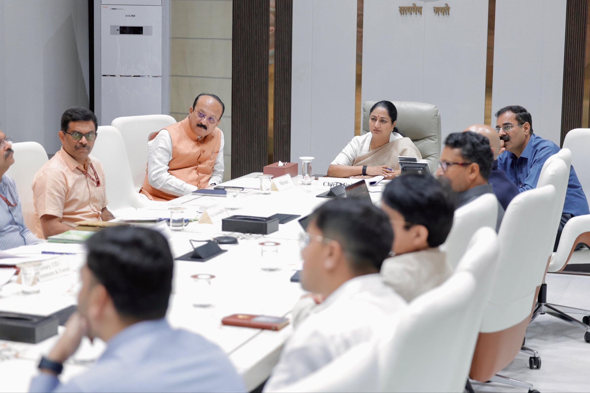 DUSIB approves rehabilitation benefits for all eligible families residing in slum clusters